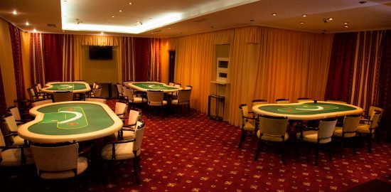 Одно из крупнейших покерных заведений в Париже перестало существовать